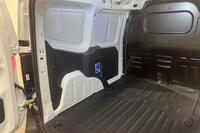 heti ajoon Ford Transit Courier