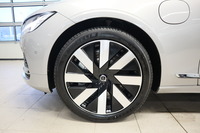 heti ajoon Volvo V90