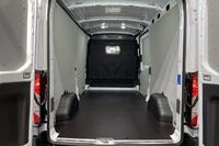 heti ajoon Ford Transit