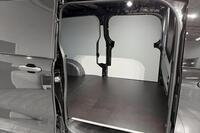 heti ajoon Ford Transit Custom