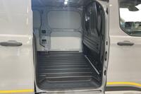 heti ajoon Ford Transit Custom