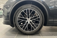 heti ajoon Porsche Macan