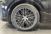 heti ajoon Porsche Macan