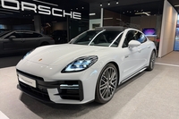 heti ajoon Porsche Panamera