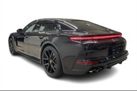 heti ajoon Porsche Panamera