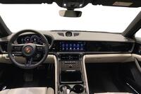 heti ajoon Porsche Panamera