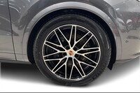 heti ajoon Porsche Cayenne