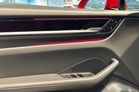 heti ajoon Porsche Macan