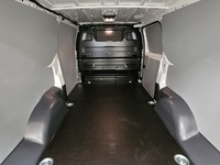 heti ajoon Opel Vivaro