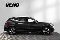 heti ajoon Mercedes-Benz GLC