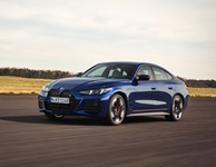 uusi BMW 4-sarja