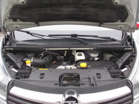 Opel Vivaro vaihtoauto