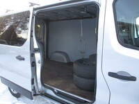 Opel Vivaro vaihtoauto