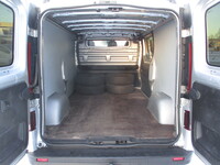 Opel Vivaro vaihtoauto