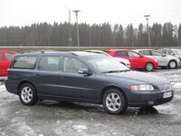 Volvo V70 vaihtoauto