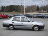 Nissan Sunny vaihtoauto