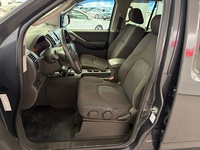 Nissan Navara vaihtoauto