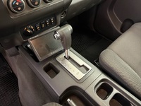 Nissan Navara vaihtoauto