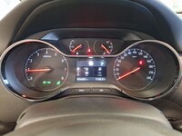 Opel Crossland X vaihtoauto