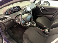 Peugeot 208 vaihtoauto