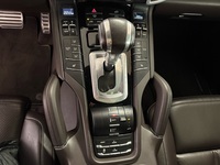 Porsche Cayenne vaihtoauto