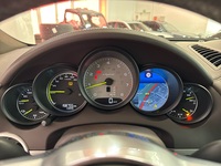 Porsche Cayenne vaihtoauto