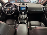 Porsche Cayenne vaihtoauto