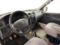Toyota Hiace vaihtoauto