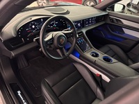 Porsche Taycan vaihtoauto