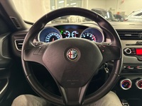 Alfa Romeo Giulietta vaihtoauto