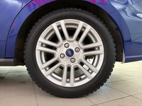 Ford Tourneo Courier vaihtoauto