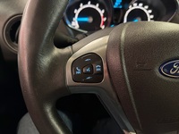 Ford Tourneo Courier vaihtoauto