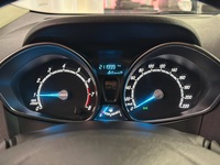 Ford Tourneo Courier vaihtoauto