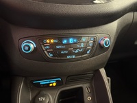 Ford Tourneo Courier vaihtoauto