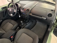Volkswagen New Beetle vaihtoauto