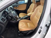 Volvo V40 Cross Country vaihtoauto