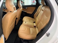 Volvo V40 Cross Country vaihtoauto