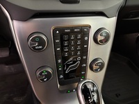 Volvo V40 Cross Country vaihtoauto