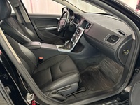 Volvo V60 Cross Country vaihtoauto