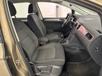 Volkswagen Golf Sportsvan vaihtoauto