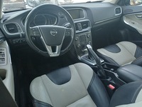 Volvo V40 Cross Country vaihtoauto