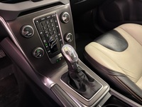 Volvo V40 Cross Country vaihtoauto