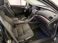 Honda Accord vaihtoauto