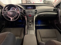 Honda Accord vaihtoauto