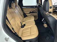 Porsche Cayenne vaihtoauto