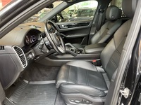 Porsche Cayenne vaihtoauto