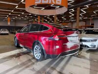 Tesla Model X vaihtoauto