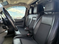 Opel Vivaro vaihtoauto