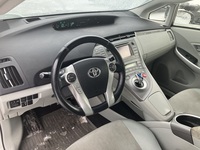 Toyota Prius Plug-in vaihtoauto