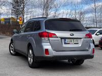 Subaru Outback vaihtoauto